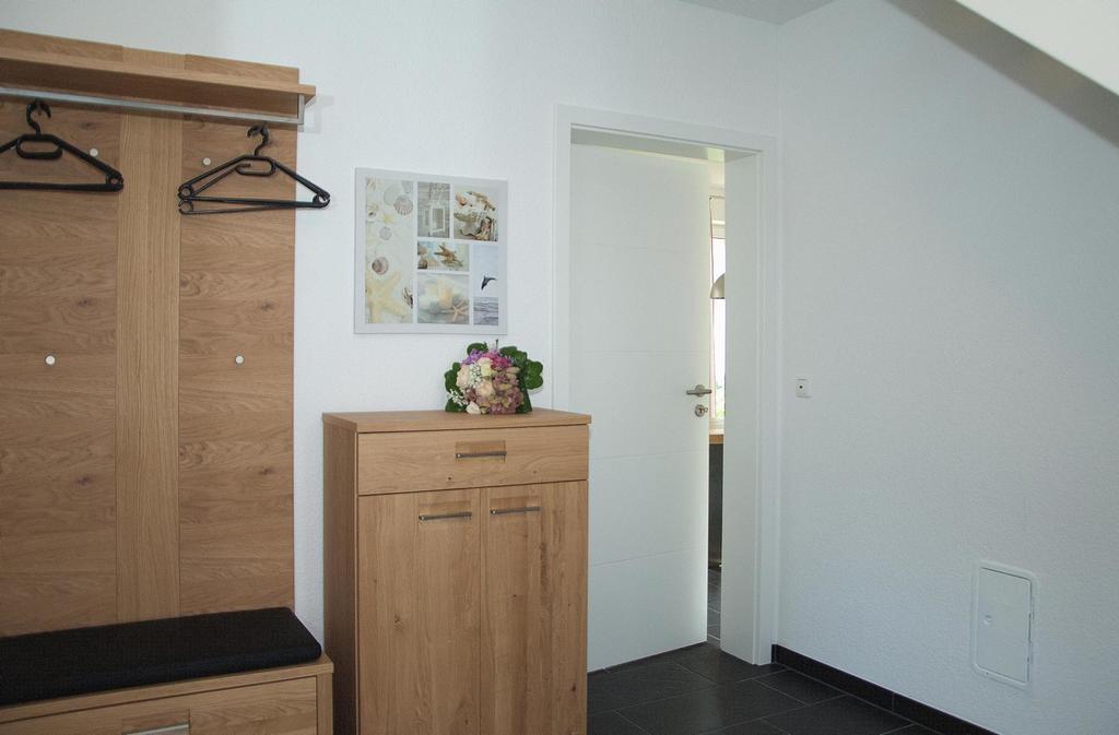 Ferienhaus Emmely Nur Wenige Gehminuten Zum Strand Ruhig Glowe Εξωτερικό φωτογραφία